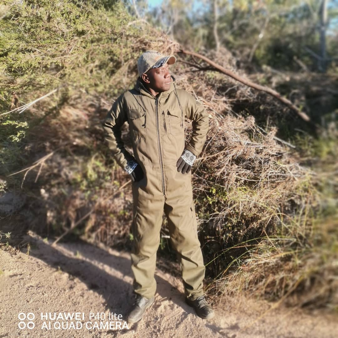 Makombe — professional hunter